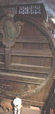 �n�C�f���x���N��̑�M