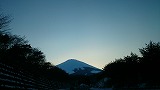 朝は天気が悪く富士山が見えませんでしたが帰りは少し見れた。